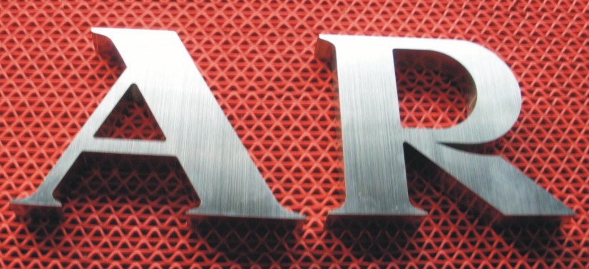 金屬廣告（gào）字焊接