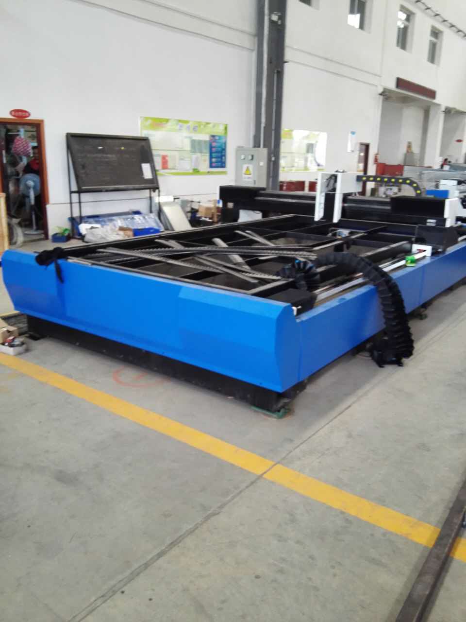 東莞長安非金屬（shǔ）激光切割機（jī）