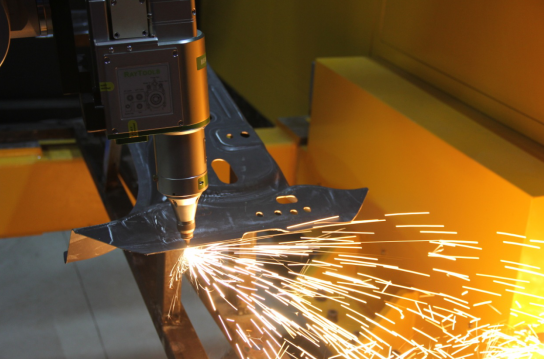 激光切（qiē）割機切割厚板