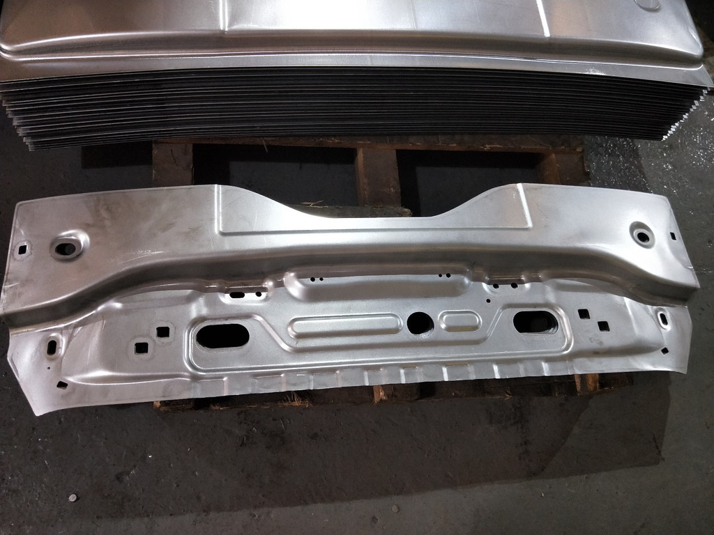 汽車（chē）配件三（sān）維激光切割加工代工（gōng）