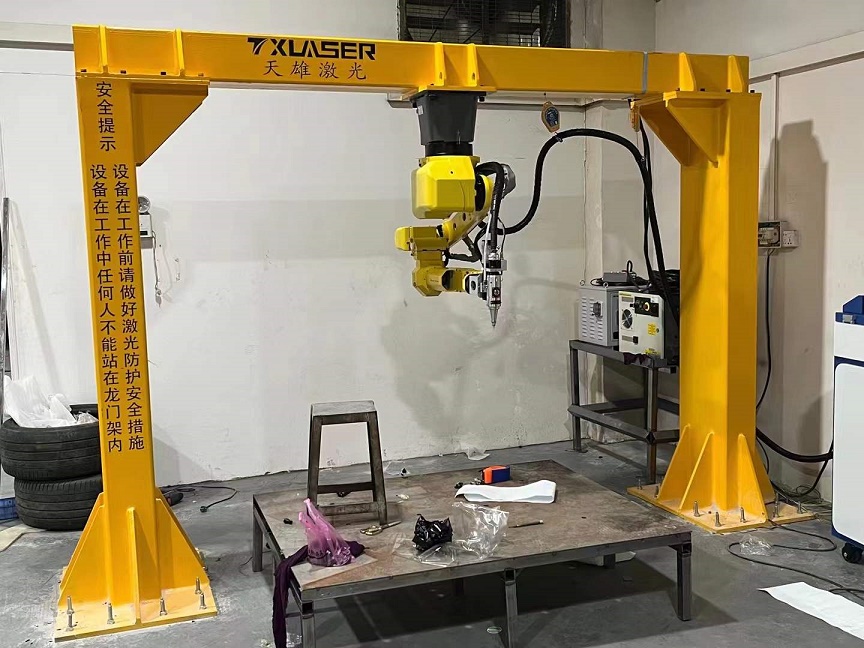 龍門架（jià）三維激光切割機