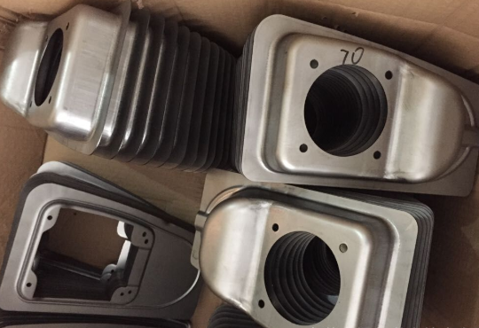 三維激（jī）光切割加（jiā）工異形金屬